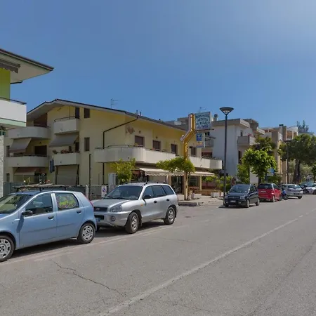 Le Sirene Alba Adriatica